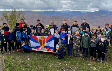 Воспитанники клуба "Наследники" при Рождественском храме совершили подъем на г.Собер Баш