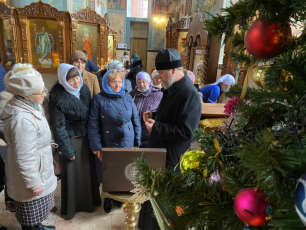 В Рождественском храме состоялась экскурсия для гостей из Тимашевска