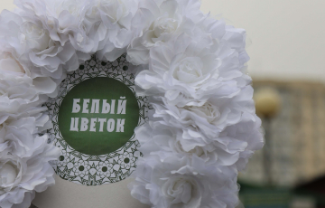 В храме Рождества Христова состоялась благотворительная акция "Белый цветок".