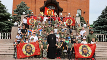 Завершил работу детский военно-патриотический лагерь "За други своя" в Рождественском храме