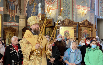 Архиерейская Божественная Литургия в Рождественском храме