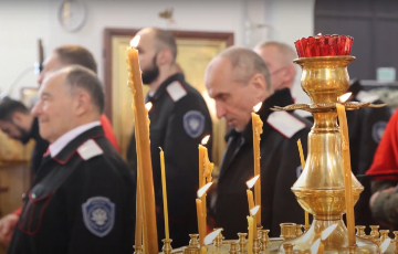 Совместная молитва казаков двух храмов.