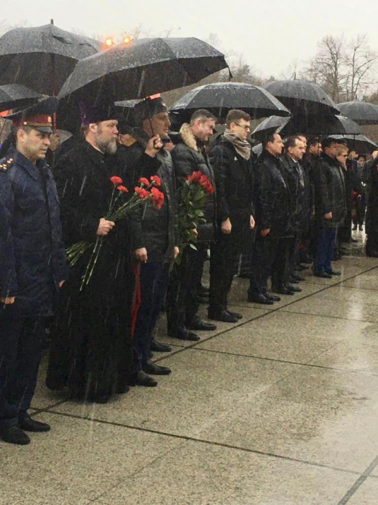 Возложение цветов освобождение Краснодара 4
