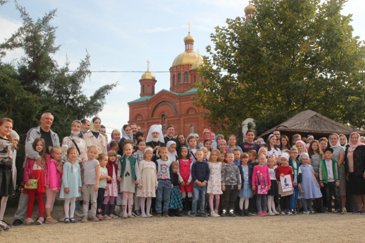 Владыка Павел Литургия (10).jpeg
