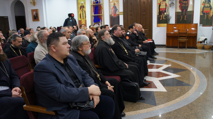 Совещание по казачеству казаки (8).JPG
