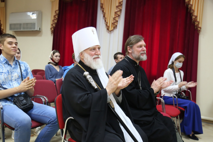 Владыка Павел Литургия (7).jpeg