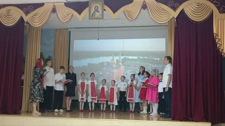 выпускной в воскресной школе (9).jpeg